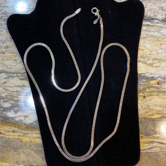 Premier Designs 34” Box Strand Necklace NWOT - Picture 3 of 4